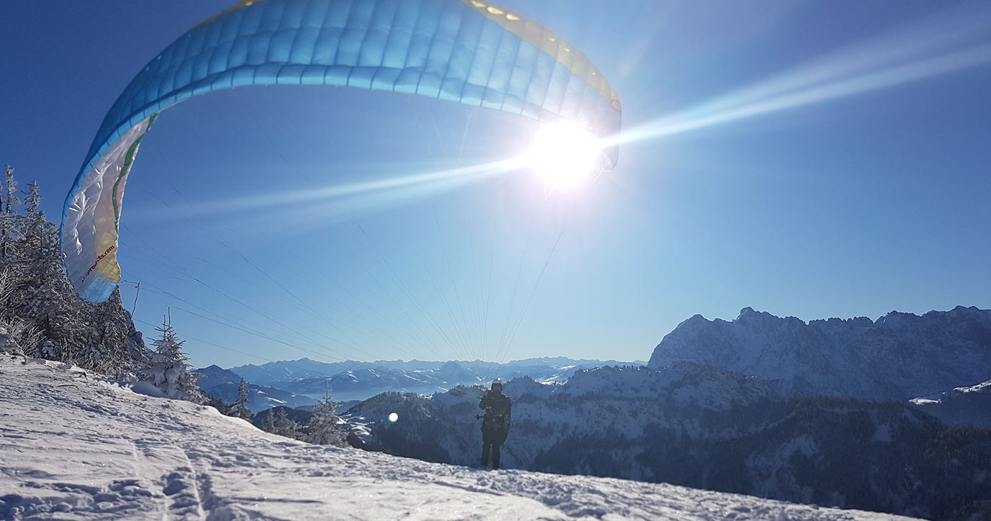 paragliding tirol - gleitschirmflug in kössen